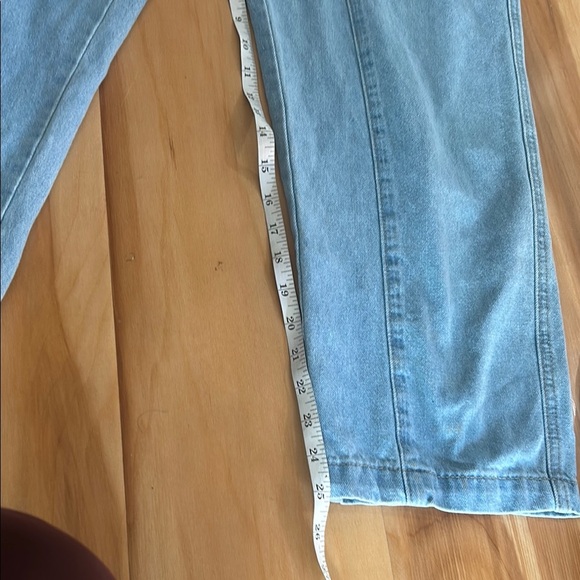 Casual Women's Blue Denim Jumpsuit - Picture 4 of 8